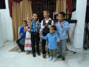 20170722-DJ-6-300x225 20170722-DJ (6)