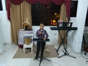 20170729-DJ-6-300x225 20170729-DJ (6)